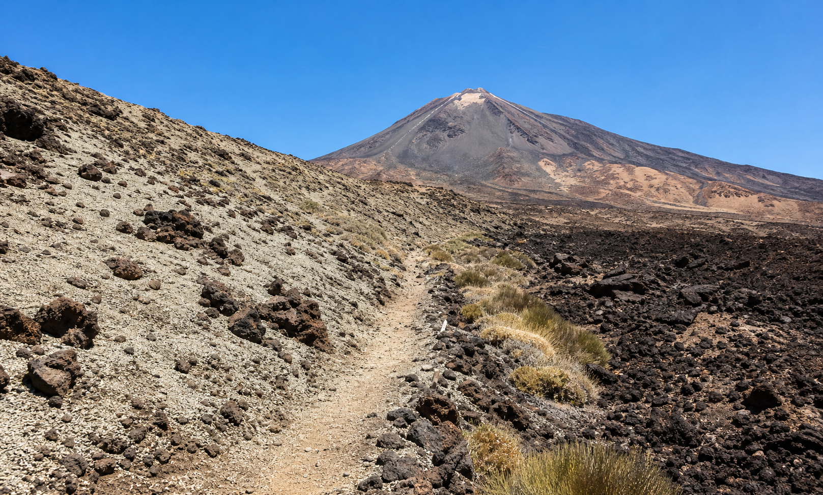 Montaña Blanca volcanic trail toward Mount Teide